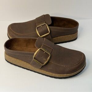 Mountain Sole Brown Clog Slip-On Shoes Size 10